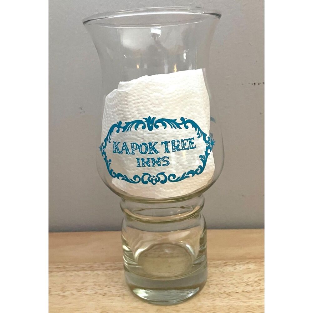 Vintage 1979 Kapok Tree Inns Hurricane Cocktail Glass Florida Souvenir Barware